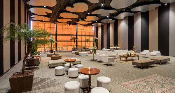 Lounge, Luxushotel Royal Tulip Brasilia Alvorada, Luxusreise Brasilien