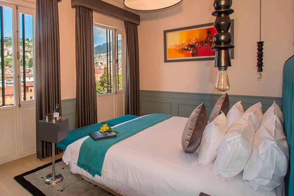 Panecillo Master Suite, Illa Experience Hotel, Quito, Ecuador Rundreise