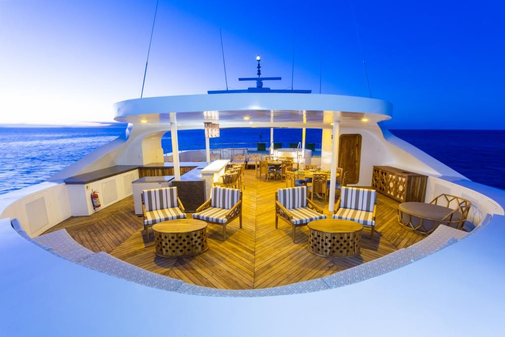 Deck, MC Elite, Kreuzfahrtschiff Galapagos-Inseln, Ecuador Reisen