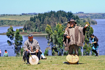 Musiker, Lago Budi, Mapuche, Chile Rundreise