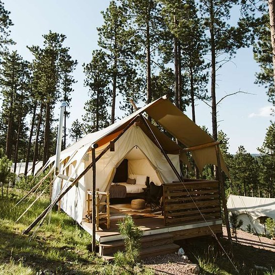 Deluxe Room, Under Canvas Mount Rushmore, Keystone, USA Reisen, Glamping 