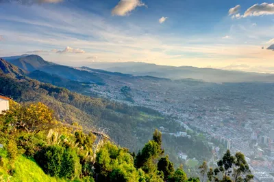 Blick über Bogota, Kolumbiens Süden Reise