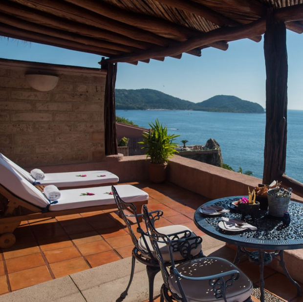 Oceanfront Suite, La Casa que Canta, Zihuatanejo, Mexiko Reisen
