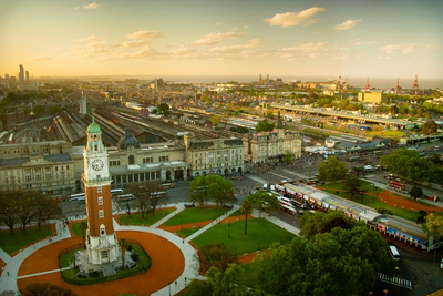 Luxusreise Argentinien, Torre Monument am Plaza Libertador General San Martin 