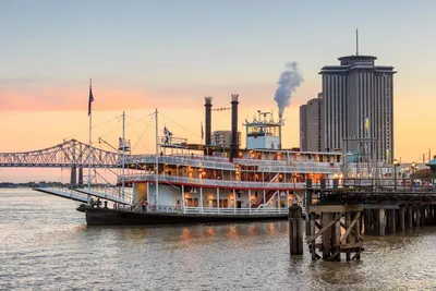 Raddampfer auf dem Mississippi, New Orleans, Louisiana, USA Mietwagenreise