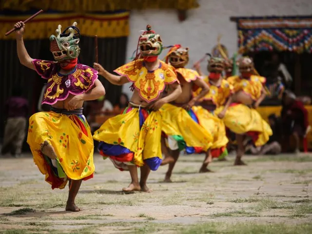 Bhutan Reisen, Asien Special Tours