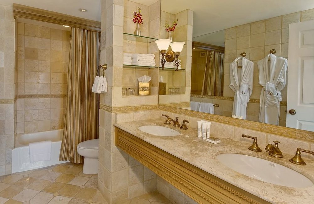 Badezimmer, Biltmore Hotel Miami, Florida, USA Rundreise