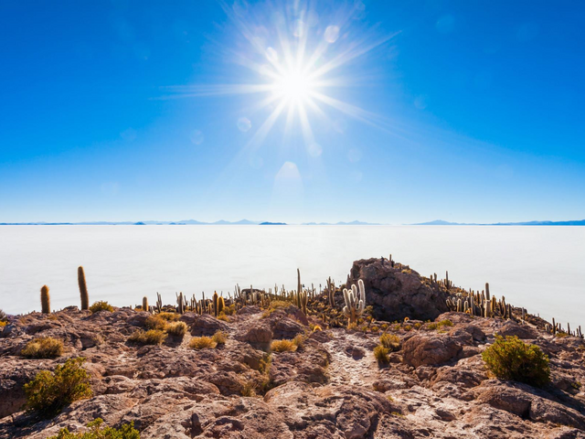 Bolivien Luxusreise, Salar de Uyuni, Naturwunder, Abenteuer, Sonne, Salzwüste