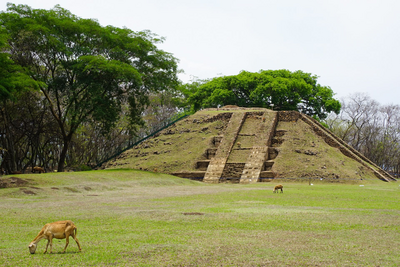 Maya Ruinen von Cihuatan, El Salvador Reise