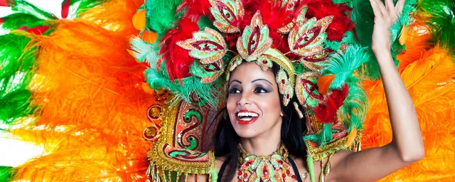 Kulturreise Brasilien, Karneval Rio, Tänzerin