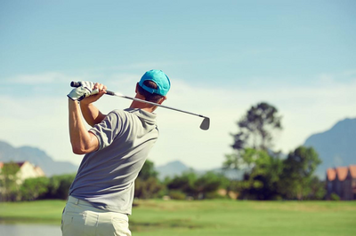 Bei schönen Wetter und guter Gesellschaft lässt es sich gleich noch mal viel besser Golfen.