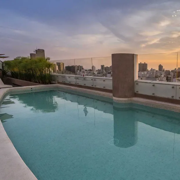 Pool, Hotel José Antonio Deluxe, Lima, Peru Reise