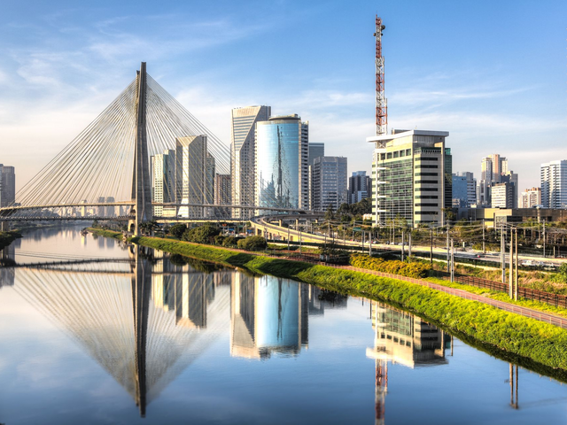 Morumi Brücke in Sao Paulo, Brasilien Rundreise