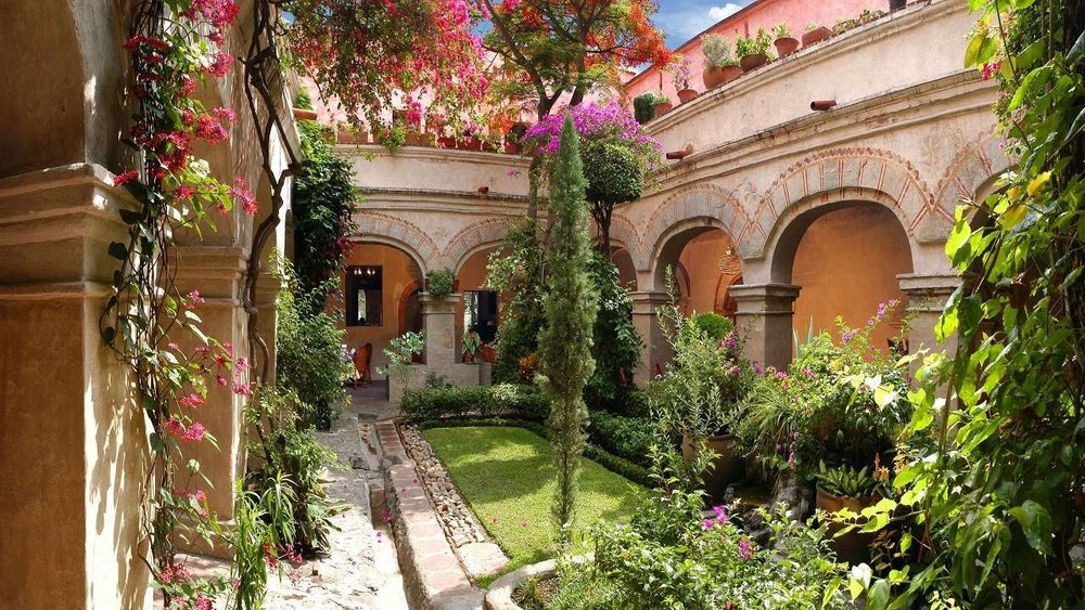 Mexiko Privatreise, Gartenanlage, Hotel Quinta Real, antik, Tradition, Maya