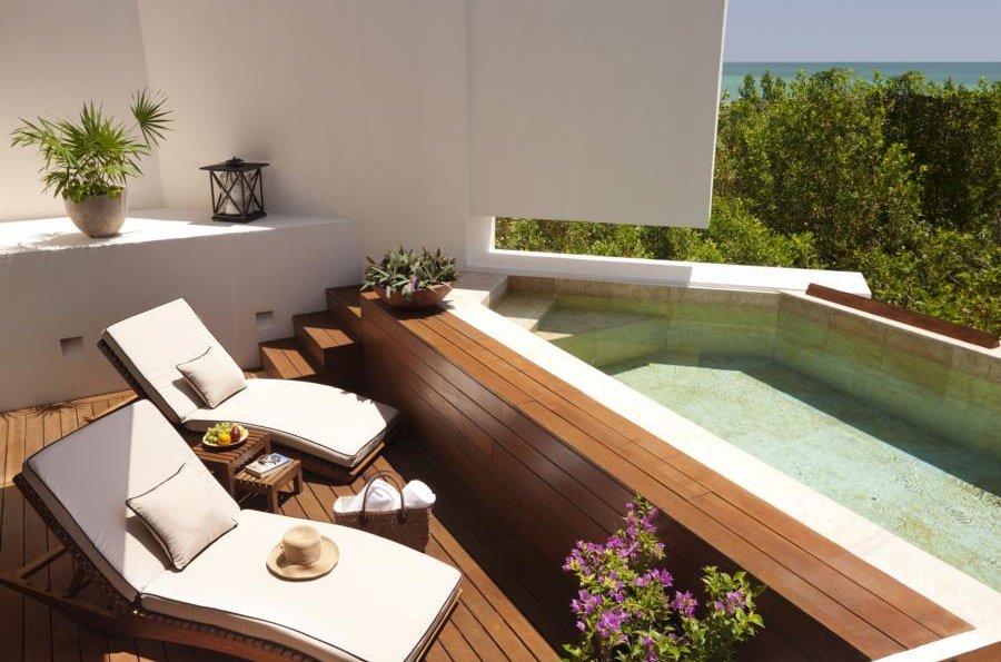 Mexiko Reisen, Hotel Rosewood Mayakoba Riviera Maya, Terrasse mit Pool, Luxus