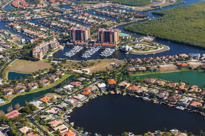 Luftansicht, Cape Coral, Ferienvillas Florida, USA Rundreise